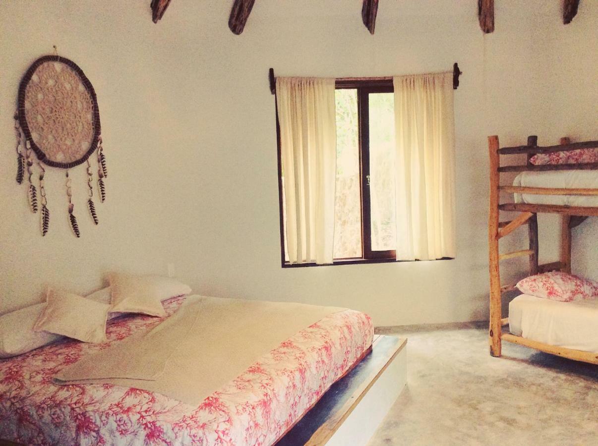 Bed and Breakfast Escarabajo Rojo Тулум Екстер'єр фото